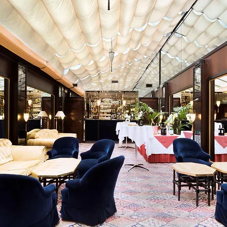 Hotel Grand De L'opera - Bw Premier Collection 4*