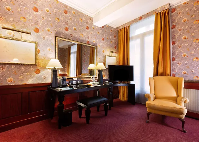 ホテル Grand De L'opera - Bw Premier Collection 4*