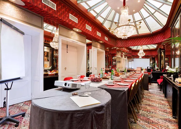 Grand De L'opera - Bw Premier Collection Отель 4*