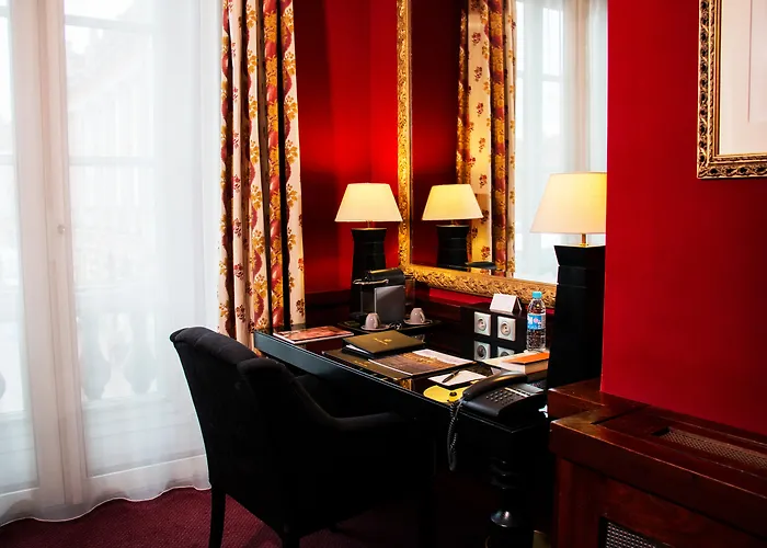 Grand De L'opera - Bw Premier Collection Отель