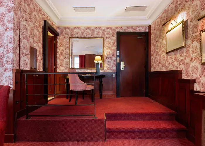 Grand De L'opera - Bw Premier Collection ホテル 4*