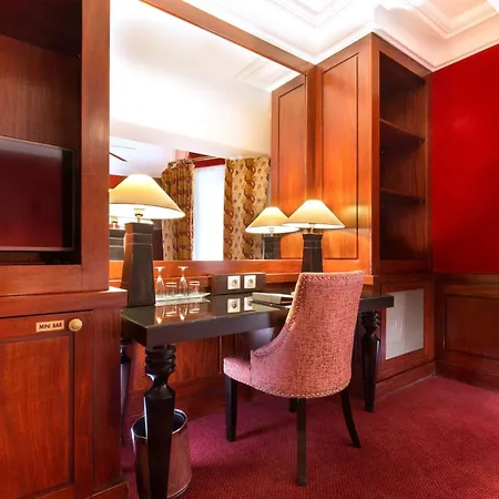 Hotel Grand De L'opera - Bw Premier Collection